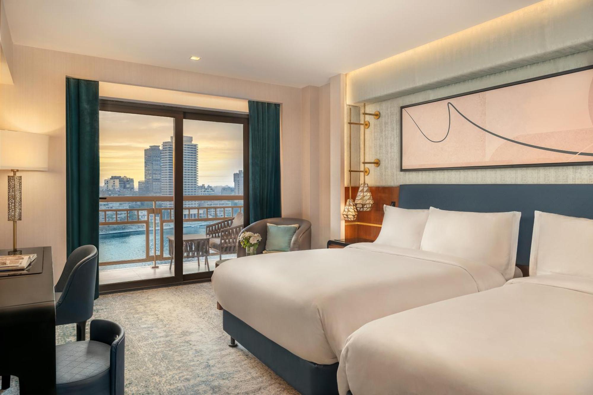 Sofitel Cairo Downtown Nile Hotel Exterior photo Deluxe Room